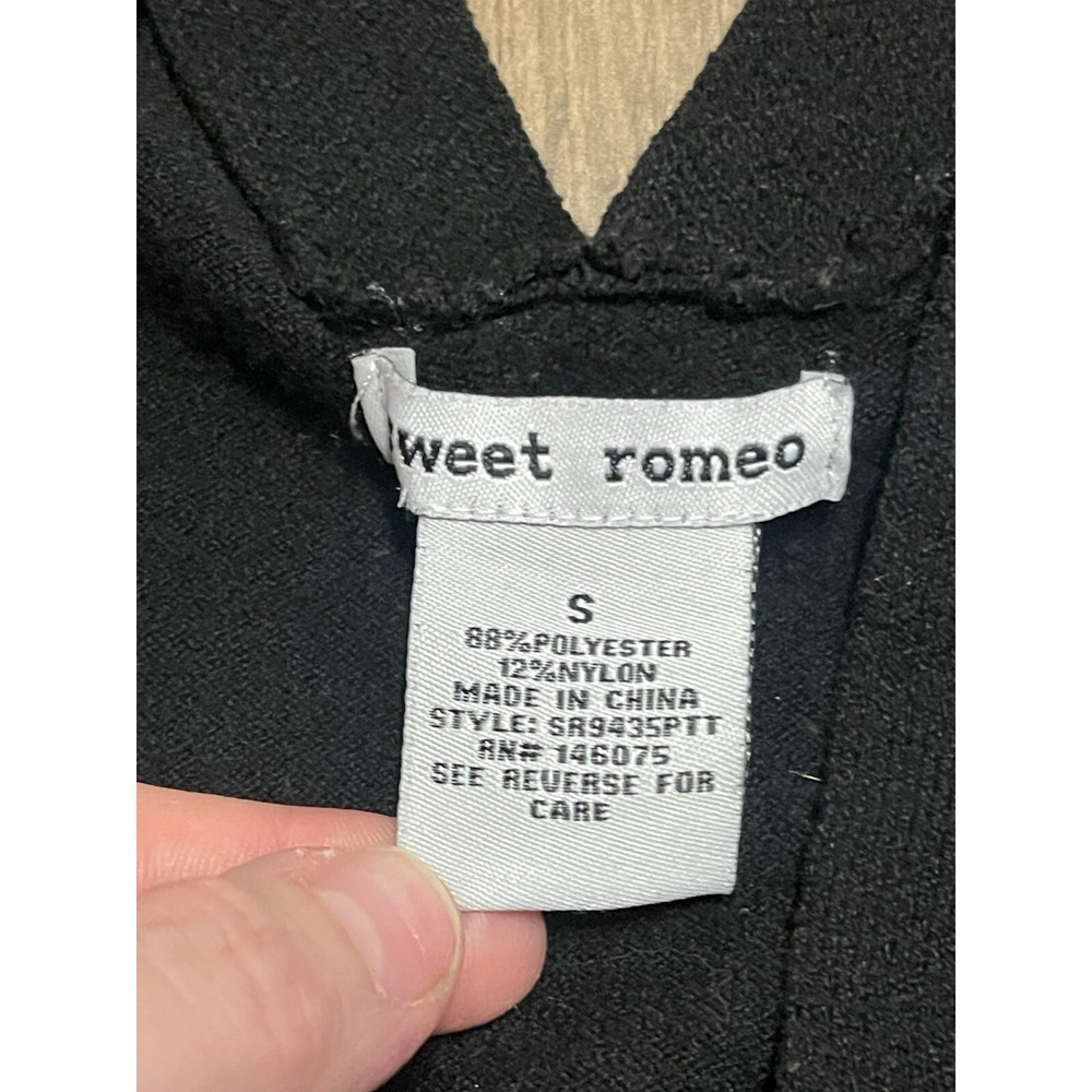 Sweet Romeo Sweater, Women's Size Small, Black, Open Cardigan, Pockets - Picture 7 of 9